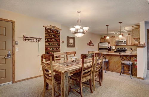 Mountain House Condo | Experience 204 Snowdance Manor: Rated 10/10 with Pool & Spa