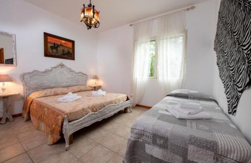 Leivi Apartment | Relaxing Retreat at Appartamento Ciliegio with Pool Access