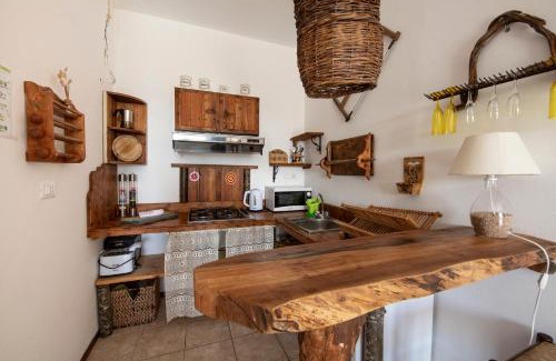 Leivi Apartment | Enchanting Appartamento Betulla with Pool & Ocean Views