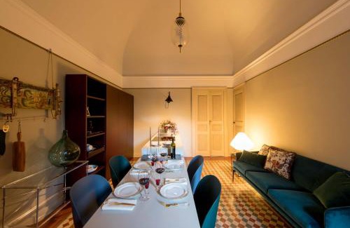 Rovittello Apartment | Top-Rated 206 Via Roma: Family-Friendly with Hot Tub