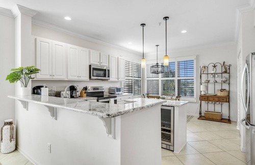 Fort Morgan Condo | Beachfront 3BR Condo with Pool and Spa - Rated 10/10