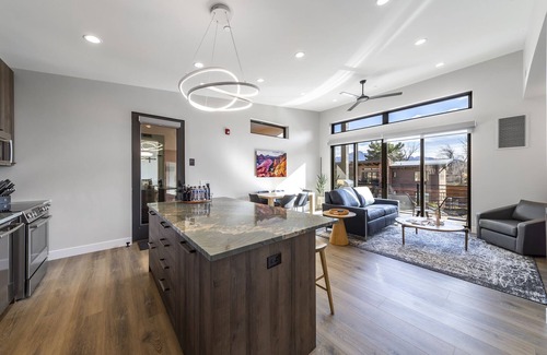 Zion National Park South Entrance Villa | Indulge at 207 LaFave Villa: Pool & Spa Near Zion