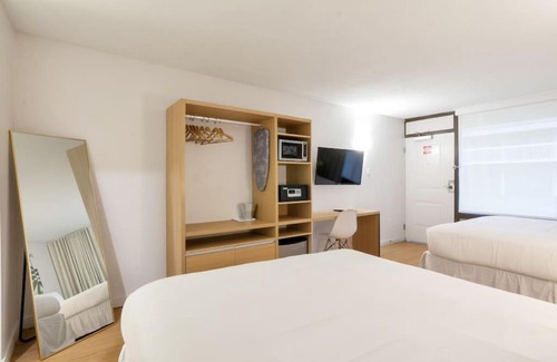 Kissimmee Hotel | Prime Studio in Kissimmee, Steps from Disney Parks