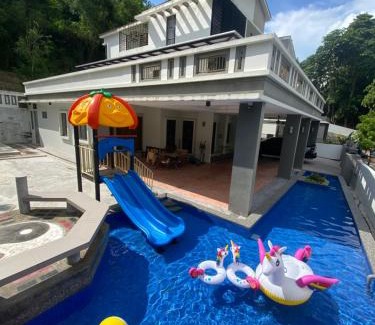 Bayan Lepas House | Family-Friendly 4BR Villa with Pool & BBQ Near SPICE Arena