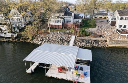Osage Beach House | Pet-Friendly Retreat at 21 Mile Marker Overlook - Rated 10/10