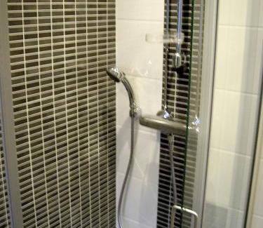 Kauniainen Apartment | Budget-Friendly Apartments with Kitchen in Kauniainen, Finland