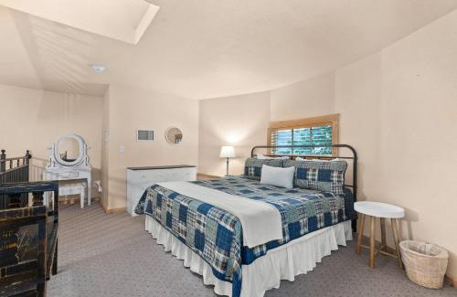 New Braunfels House | Discover The Silo in Gruene: Ideal for Family Getaways