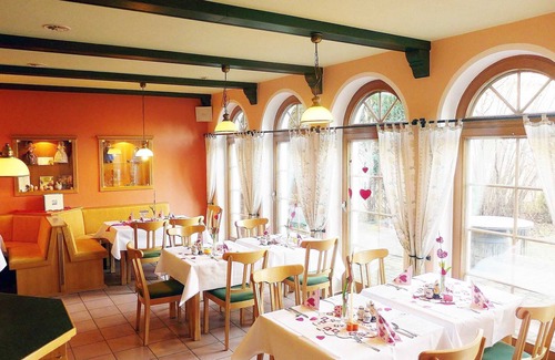 Neuwiese House | Discover Twin Rooms at Landhotel Neuwiese with Breakfast