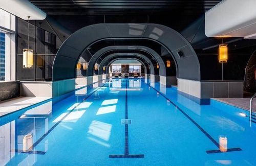 Kaohsiung City Centre Hotel | Elegant 56 m² Hotel with Pool & Restaurant - Guest Rated 9/10
