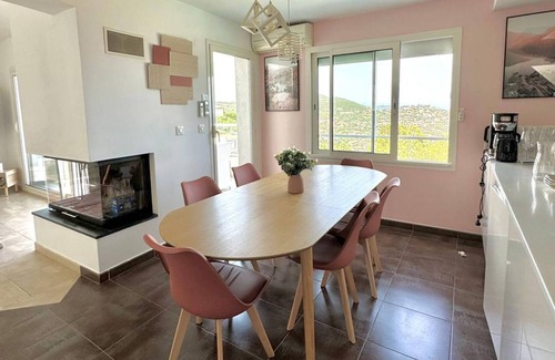 Espero-Pax Villa | 210 m² Villa ∙ 4 bedrooms ∙ 8 guests