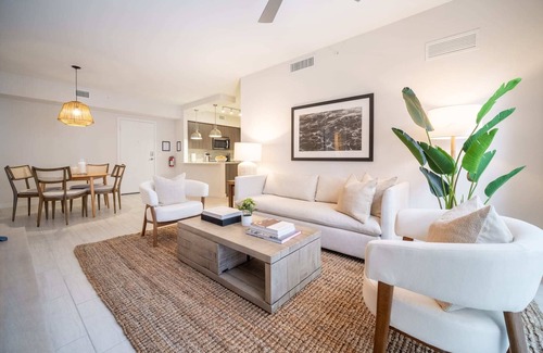 Glenvar Heights Apartment | Discover Comfort at Tucker Dadeland with Great Amenities