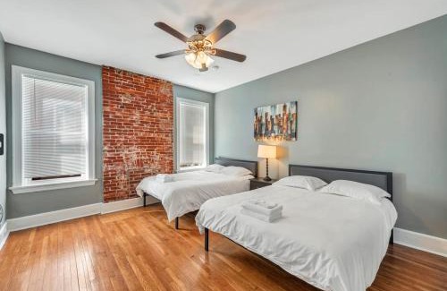 Downtown St. Louis House | Historic 2109 Building in STL with Hot Tub and Family Fun