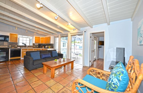 Avalon House | Cozy Beach Home with Deck, Golf Cart & Pet-Friendly Perks