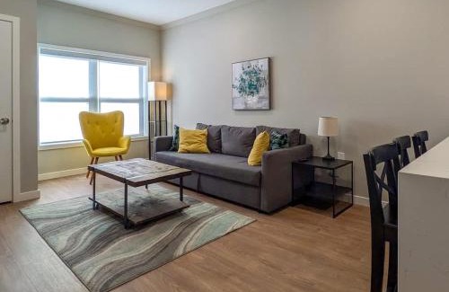 Dunellen Apartment | 212 Modern 1BR Apt Walk to NJTransit