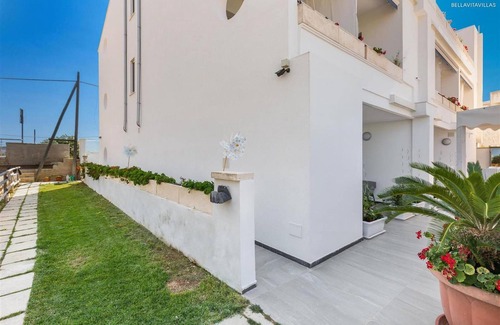Torre Pali House | Discover 2132 Maresidence - Triple Rooms with Breakfast