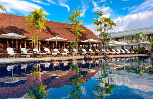 Apia Hotel | Spacious 5-Star Hotel for Families with Pool & Spa Access