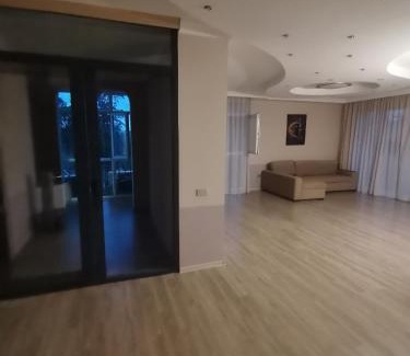 Magnetiti Apartment | Family-Friendly 216m Apartments with Ocean View in Ureki