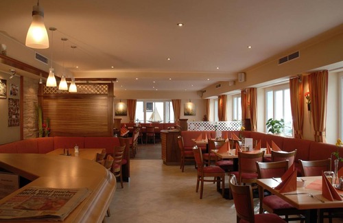 Neustift im Muehlkreis Hotel | 22 m² Hotel ∙ 2 guests