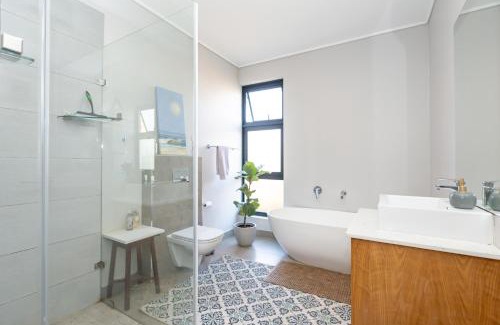 Salt Rock House | Beachfront Bliss at 22 Mbali Loop, Zululami Estate