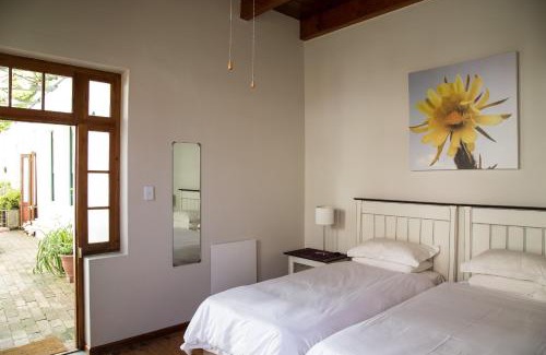 Franschhoek House | Guest Rated: 9/10 at 22 Van Wijk Street Accommodation