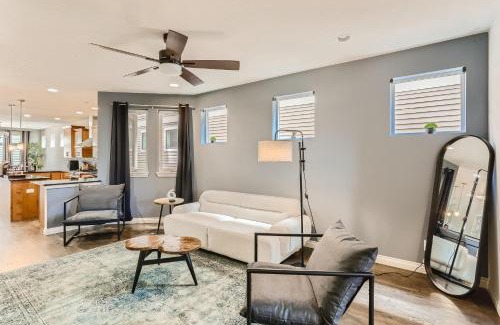 San Rafael House | Ideal Family Retreat at 2226 N Washington St