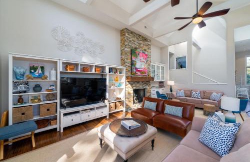 Seabrook Island House | Discover 2251 Catesby's Bluff: Pet-Friendly Retreat with Pool
