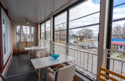 Mauricie Apartment | Family-Friendly Haven near the Water at 226 Havre de Sérénité