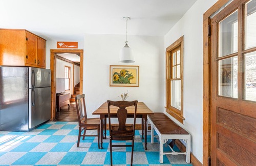 Oliverea House | Cozy Retreat with Firepit, Pool & Pet-Friendly Amenities