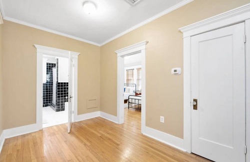Huntsville House | Spacious House with Kitchen for 12 Guests in Ideal Location
