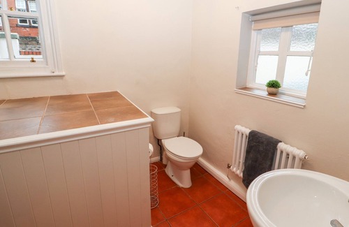 Carlisle Cottage | Family-Friendly Retreat with Garden at 23 Chatsworth Square