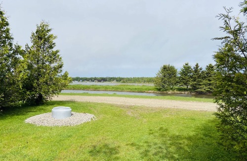 Stokes Bay House | Waterview Property with Breathtaking Sunset Views