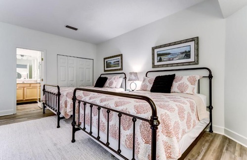 Fernandina Beach House | Charming 2351 Courtside Villas with Pool & Family-Friendly Fun