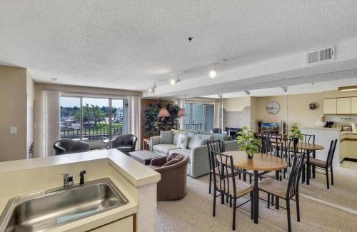 Charlevoix House | Welcome to 236 Edgewater Inn: Poolside Relaxation Awaits