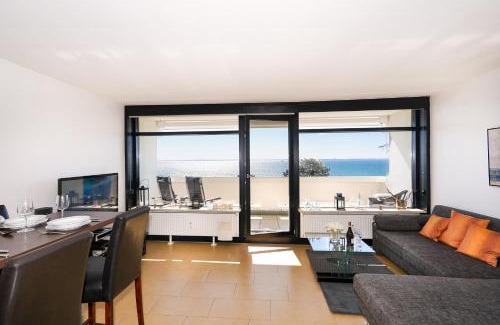 Sierksdorf Apartment | Oceanfront Retreat: Traumblick FeWo Nr 238 - Guest Rated 9/10