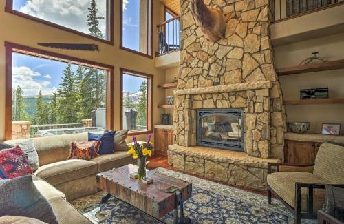 Valley of the Sun House | Relaxing Fairplay Home with Hot Tub & Mountain Views