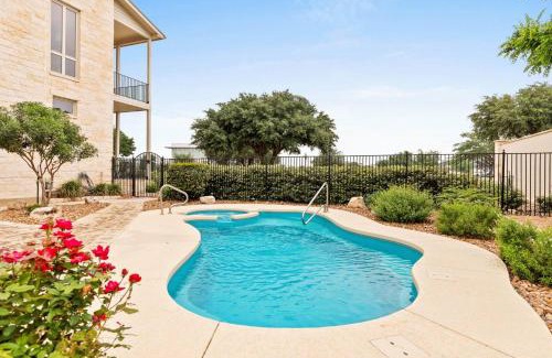 New Braunfels House | Relaxing Family Retreat at #24 at Gruene Silo Inn