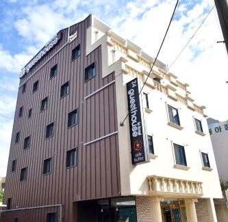 Suncheon House | Budget-Friendly 24 Guesthouse Suncheon - Rated 9/10!