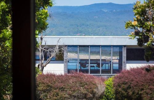 Merimbula House | Unique 2-Bedroom Home at 24 Hill Street - Pet Friendly Stay