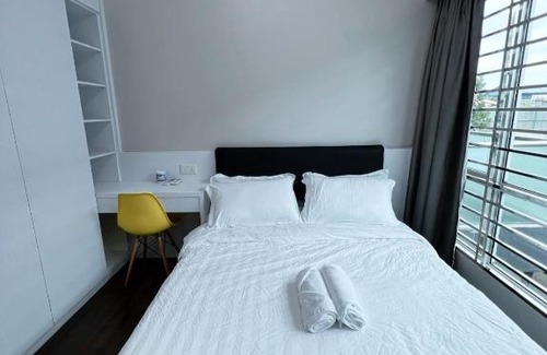 Lahad Datu Apartment | Cozy 24 Home Suite with Pool and Breakfast Included