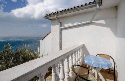 Senj Apartment | Cozy 24 m² Apartment with Ocean View for Two Guests