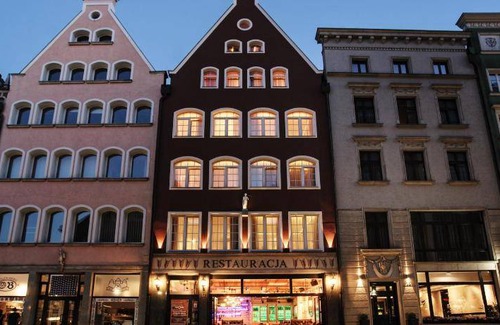 Gdansk City Center Apartment | Elegant 24 m² Serviced Apartment for 4 Guests