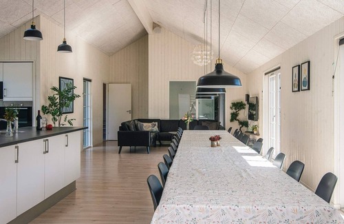 Blavand House | Spacious 24-Person Holiday Home in Blåvand with Pool