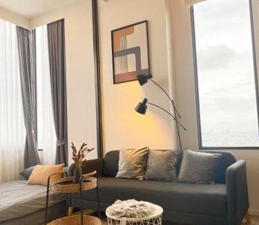 Phra Khanong Apartment | Stylish Two Bedroom Loft Near BTS On Nut with Pool Access