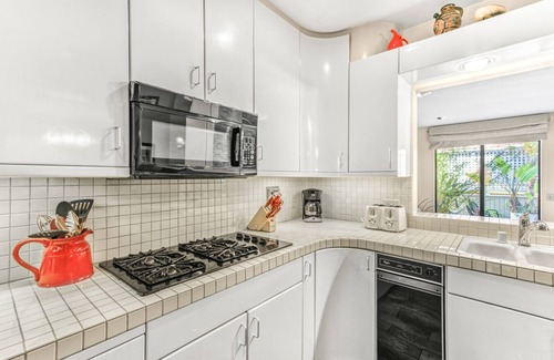 Avalon House | Spacious Oceanfront Retreat with Golf Cart and Pool