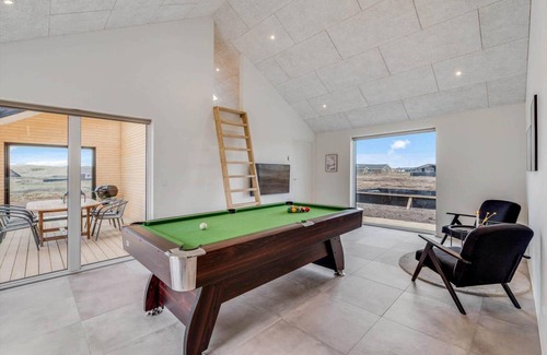 Vrist Strand House | 244 m² House ∙ 5 bedrooms ∙ 12 guests