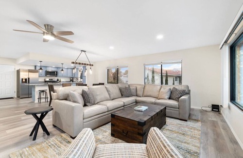 Cottonwood-Verde Village Apartment | Cottonwood Oasis: Swim Spa, Games & Pool Table Fun!
