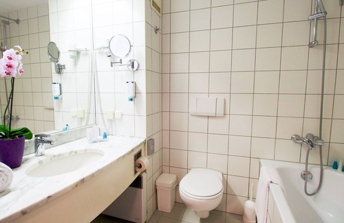 Favoriten Hotel | Convenient 24hours Apartment Hotel with Spa and Family Amenities