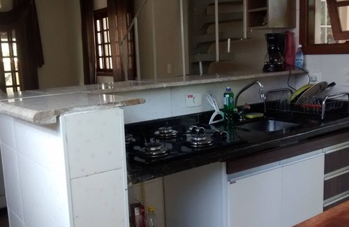 Camburi House | Safe and Airy Hotel with Oceanfront Views and Dining