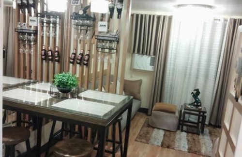 Cainta Apartment | Cozy Condo Retreat with Pool in Cambridge Village Cainta