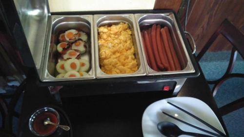 Hluboka nad Vltavou Bed & Breakfast | Cozy Bed and Breakfast for Up to 5 Guests - Pet Friendly